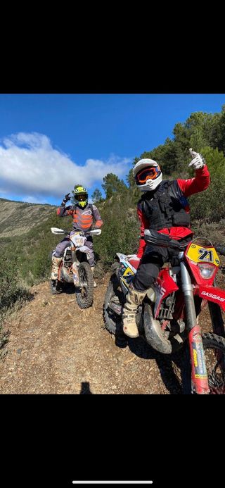 Alquiler enduro (Rutas guiadas )