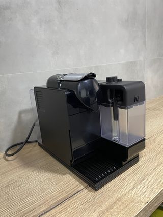 ¡Ganga! Cafetera Nespresso Lattissima Touch Glam
