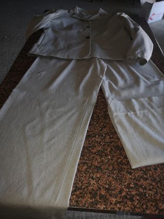 Tailleur grigio chiaro
