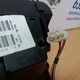 CENICERO BMW SERIE 1 E87 120D AÑO 2007