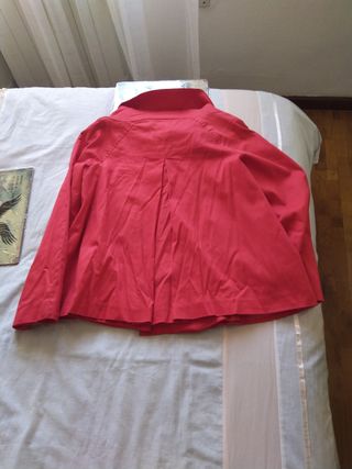 Preciosa chaqueta de Lefties, M
