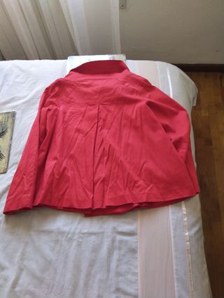 Preciosa chaqueta de Lefties, M