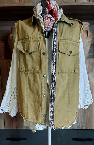 Chaleco tipo militar verde  T.M/L