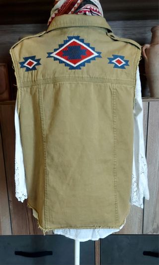Chaleco tipo militar verde  T.M/L