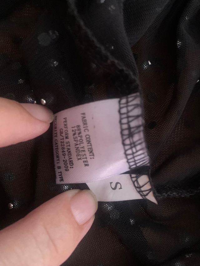 vestido baile con mucha pedreria