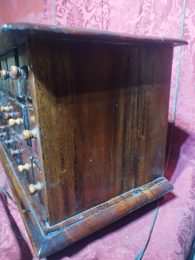 ANTIGUO MUEBLE BOTICARIO