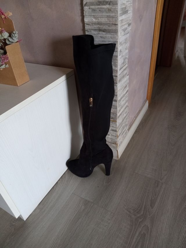 Stivali di camoscio neri n 38