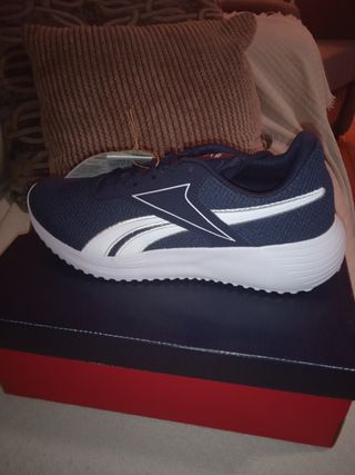 Reebok nuevas 
