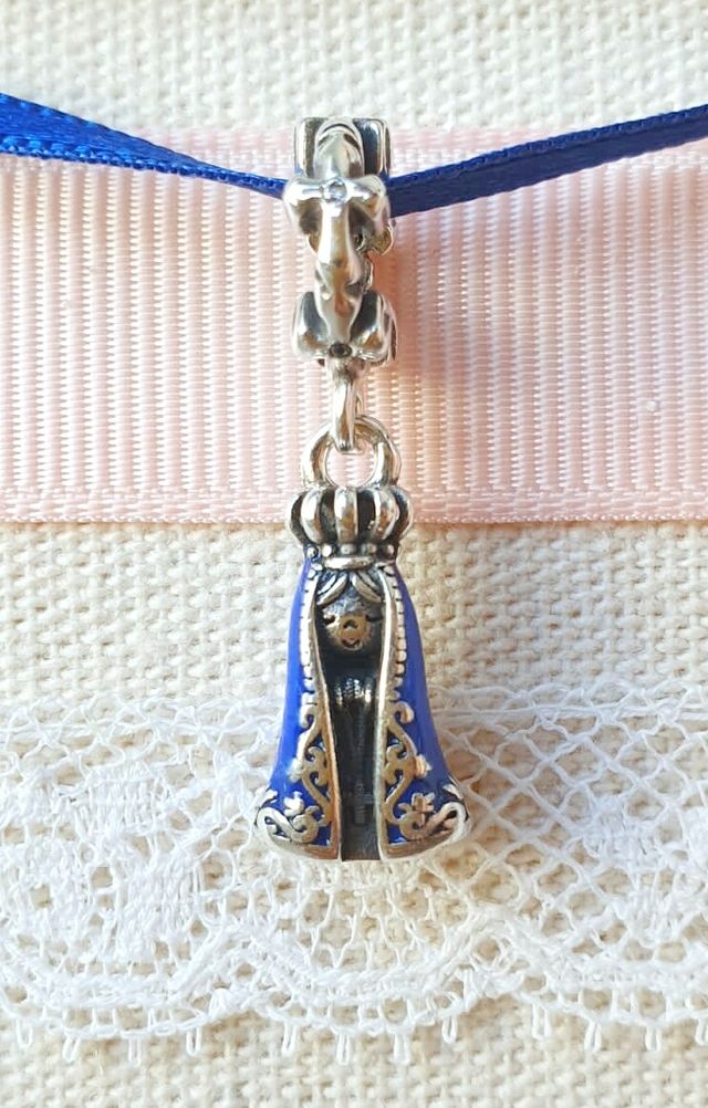 Charm Virgencita plata 925