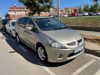 Mitsubishi Grandis 2007