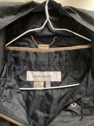 Chubasquero Zara talla S