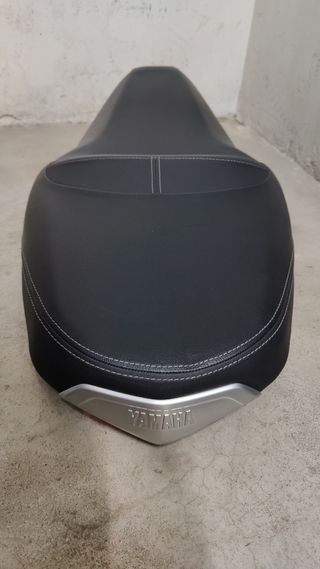 Asiento Yamaha Xmax