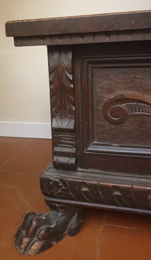 Cassapanca inizi '900 con appendiabiti e sgabelli