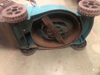 cortacesped bosch rotak 32