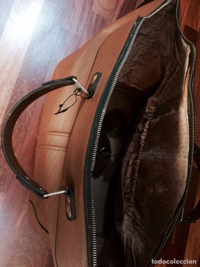 Maleta de piel de los años 70. Bolso de viaje