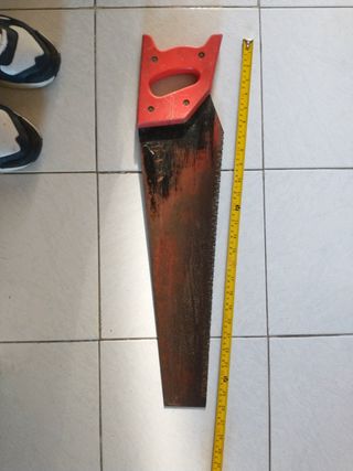 Serrucho para ladrillo inglés