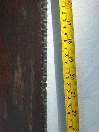 Serrucho para ladrillo inglés