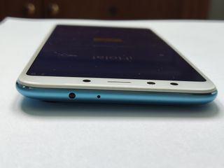 Teléfono móvil Xiaomi Mi A2 32GB+4GB