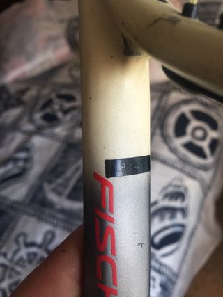 Raqueta frontenis fischer beat attack titanium