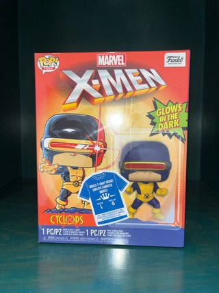 Cyclops (glows in the dark) con camiseta sellado