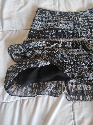 Falda corta