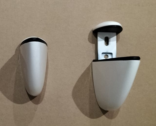 2 Soportes para estantería ajustable