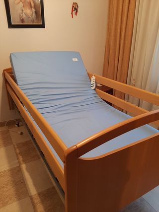 Cama articulada eléctrica.
