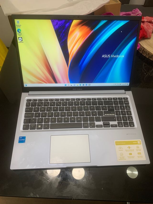 ASUS VIVOBOOK i5-1235U 16 GB RAM 512 Gb