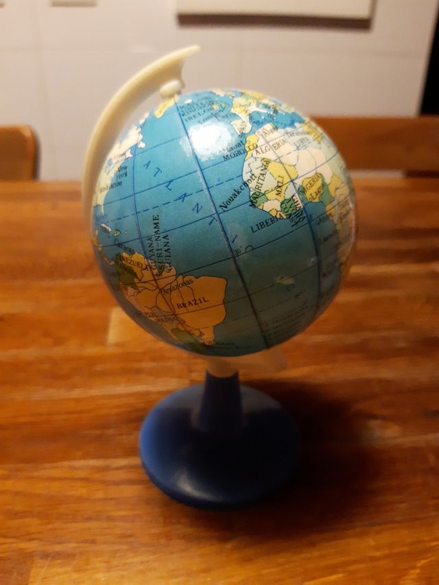 Sacapuntas globo terrestre