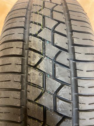 NEUMATICO con LLANTA