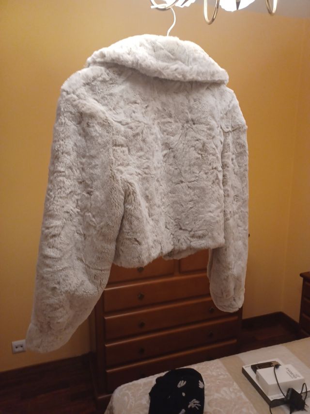 BOLERO DE PELO SINTETICO