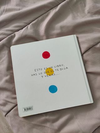 Album ilustrado "Un libro" Kokinos