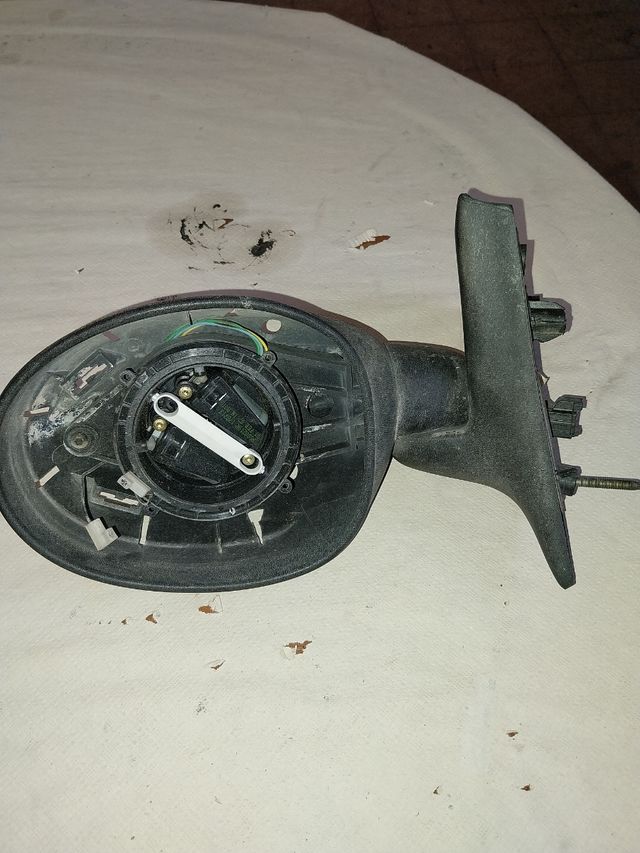 Retrovisor izq eléctrico Renault twingo