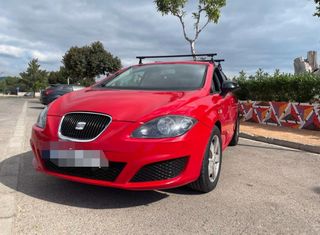 SEAT LEON ROJO