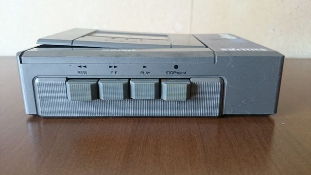 Registratore portatile per cassette vintage