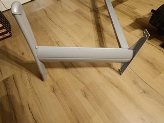 Gambe con trave per scrivania