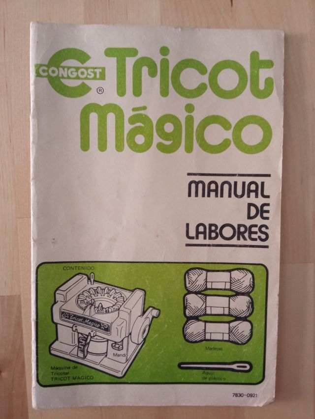 LOTE MANUALES Y PIEZAS TRICOTAR. 70