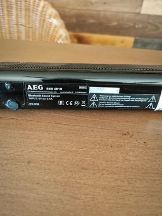 Altavoz AEG bluetooth