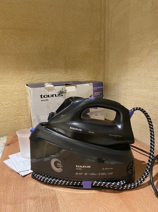 Centro de Planchado Taurus
