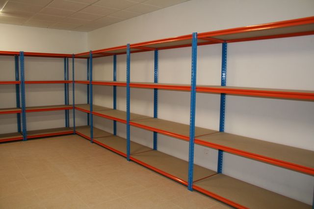 ESTANTERÍAS TECNETO