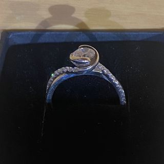 Anillo de plata y circonitas