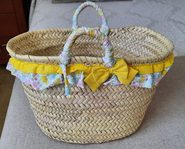 Cesta playa niña