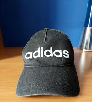 🧢 Gorra de color negro , Adidas