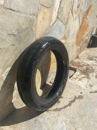 Neumático Michelin 140