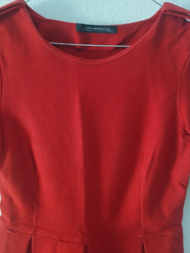 Vestido de lana rojo