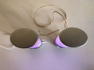 Altavoces Conrad modelo LP25-1002 luces de colores