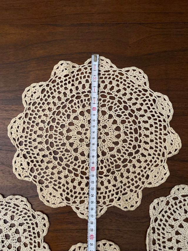 tapete mesa ganchillo hecho a mano