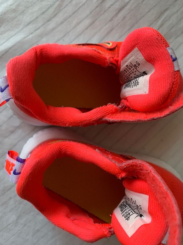 Zapatillas bebé Nike t.19.5