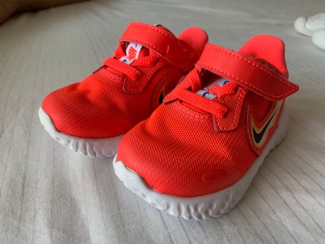 Zapatillas bebé Nike t.19.5