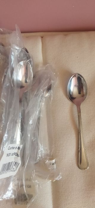 Cubertería acero inoxidable: 80 piezas Verona